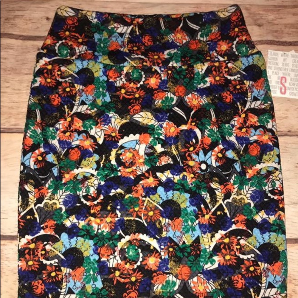 Cassie skirt